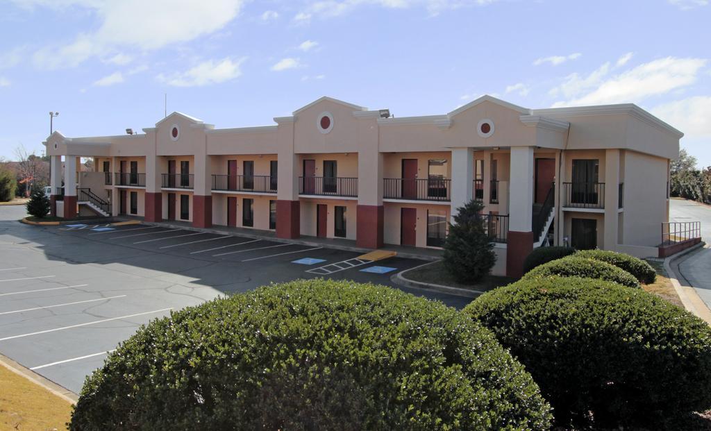 Quality Inn & Suites Greenville - Haywood Mall Esterno foto
