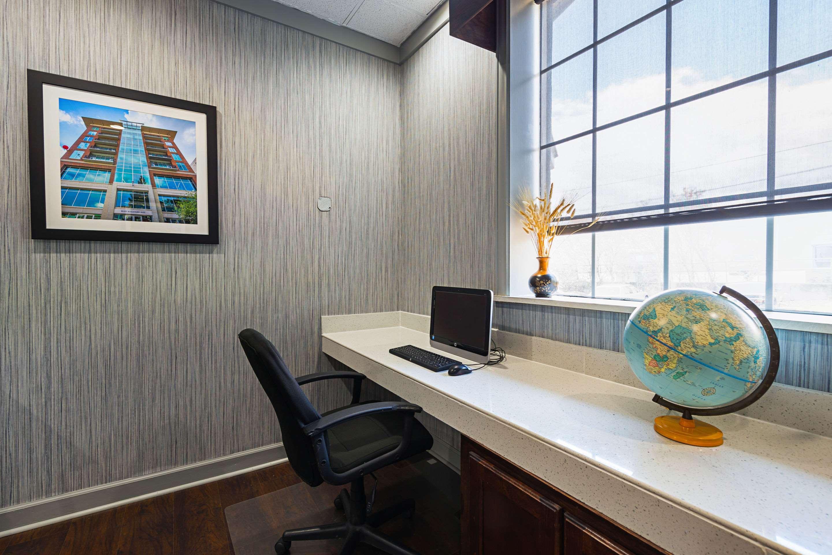 Quality Inn & Suites Greenville - Haywood Mall Esterno foto