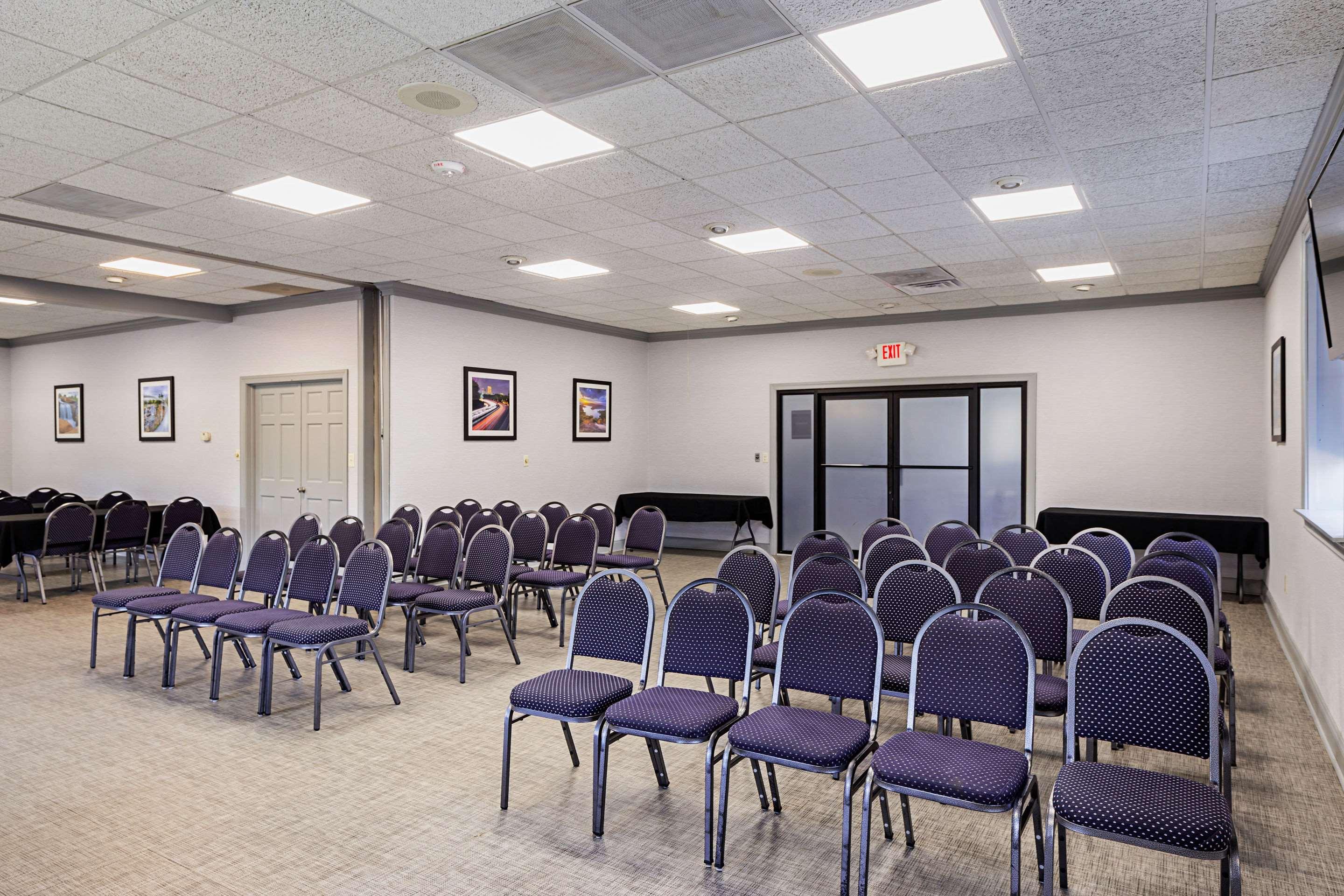 Quality Inn & Suites Greenville - Haywood Mall Esterno foto