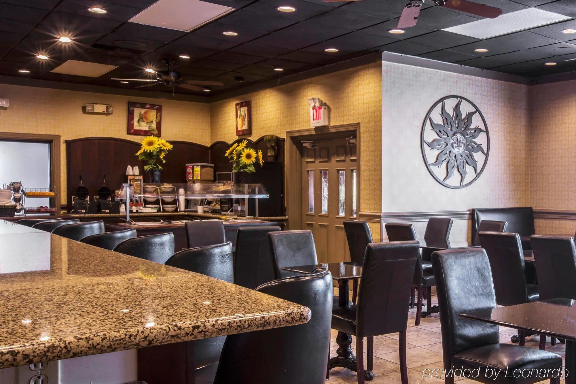 Quality Inn & Suites Greenville - Haywood Mall Esterno foto