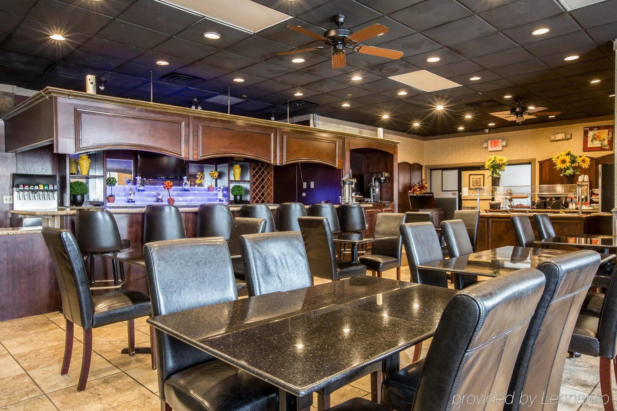 Quality Inn & Suites Greenville - Haywood Mall Esterno foto